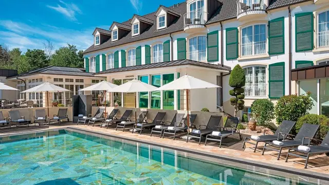 LifeStyle Resort Zum Kurfürsten OUTDOOR_POOL