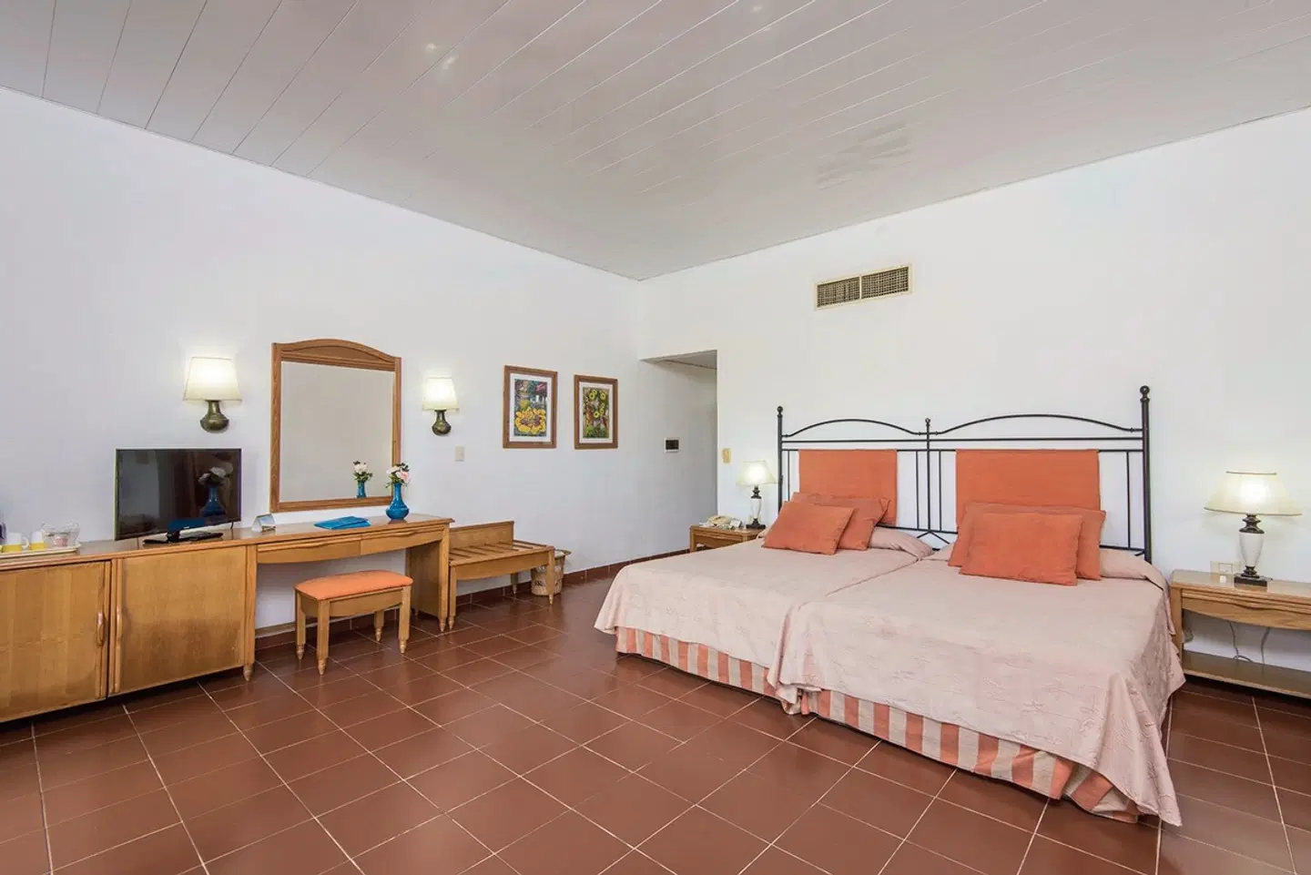 Playa Costa Verde ROOM_EXAMPLE