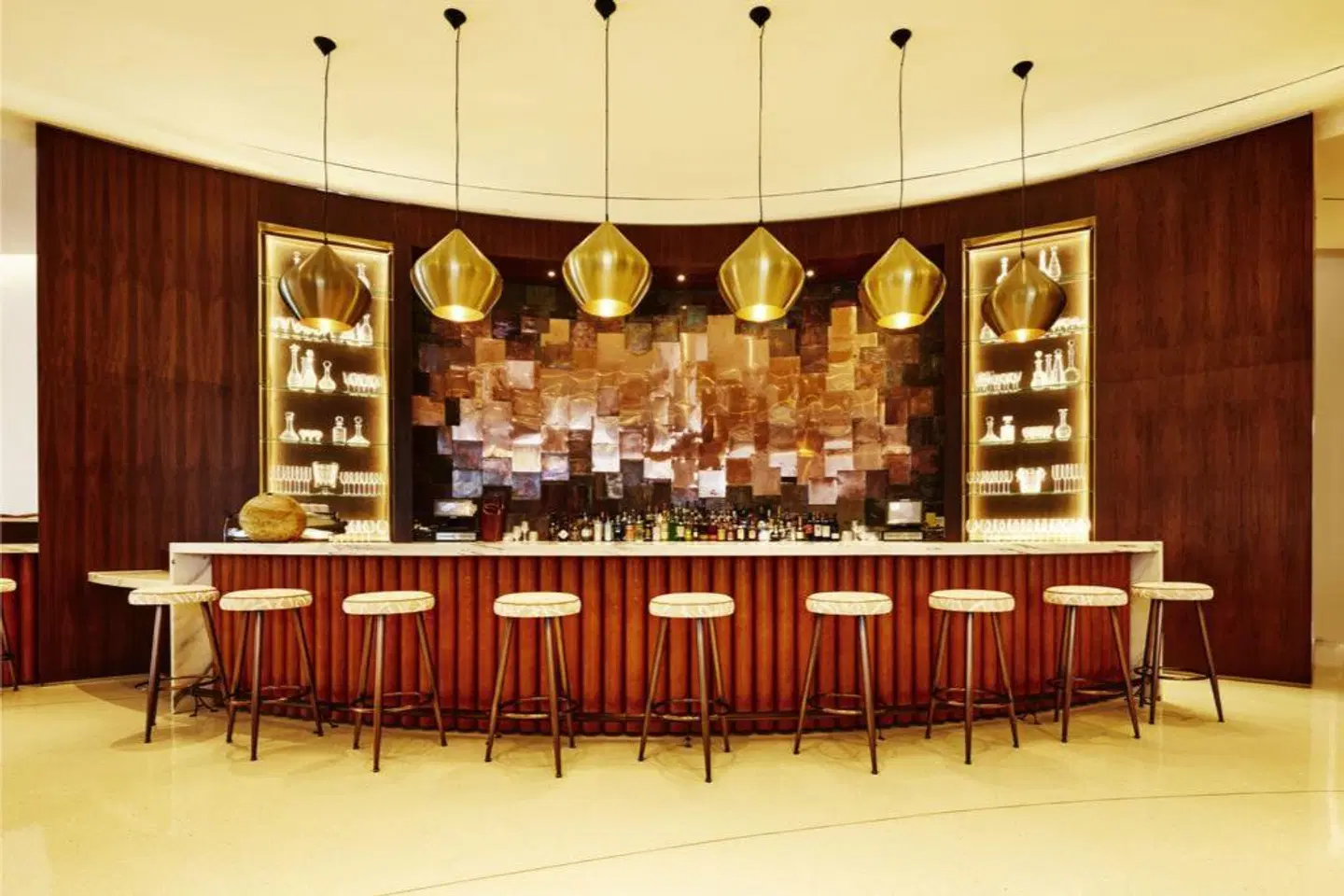 Nautilus Sonesta Miami Beach Bar