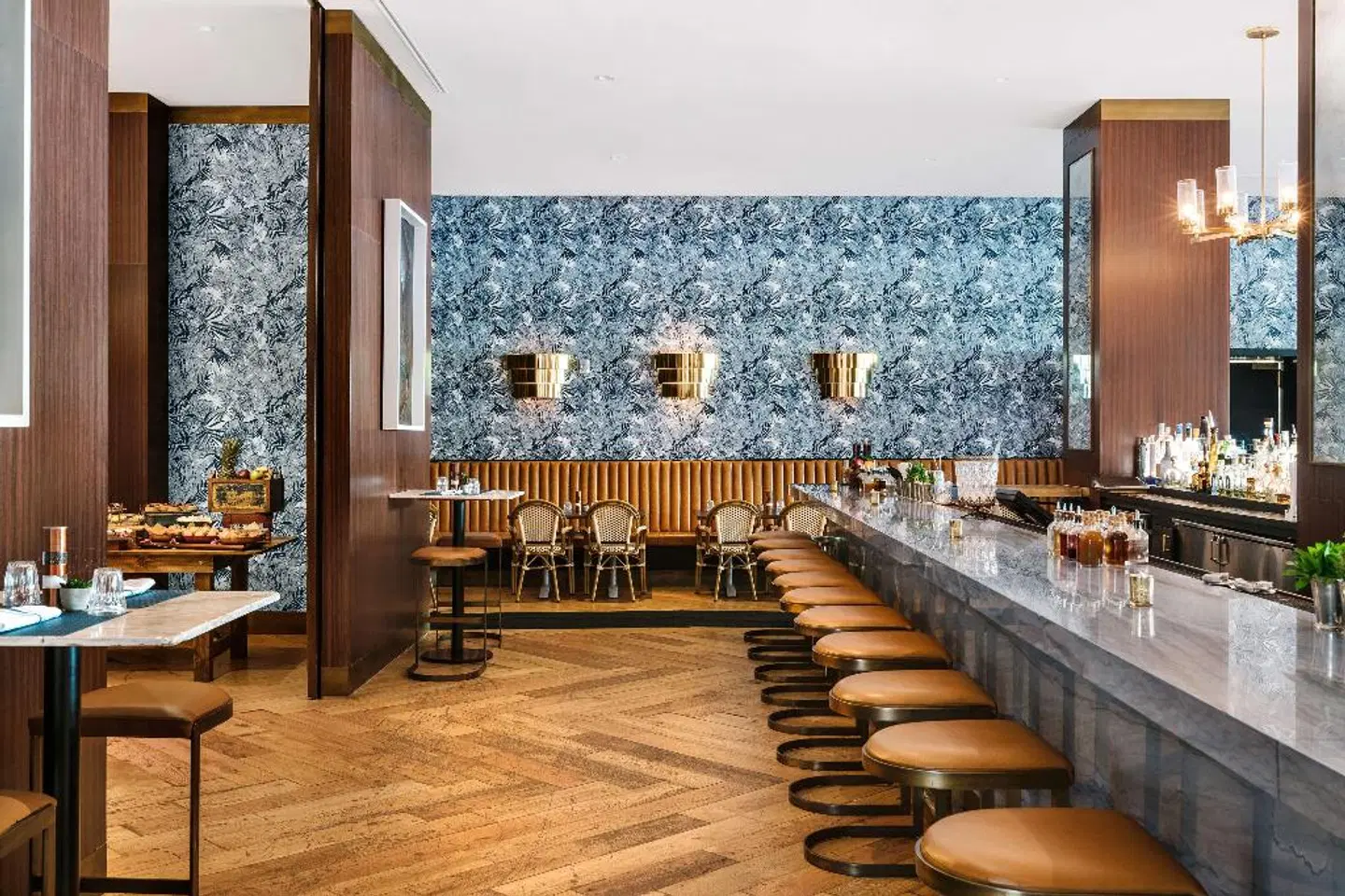 Nautilus Sonesta Miami Beach Bar