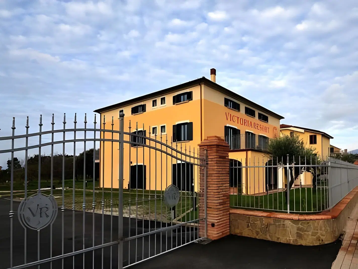 Victoria Resort EXTERIOR