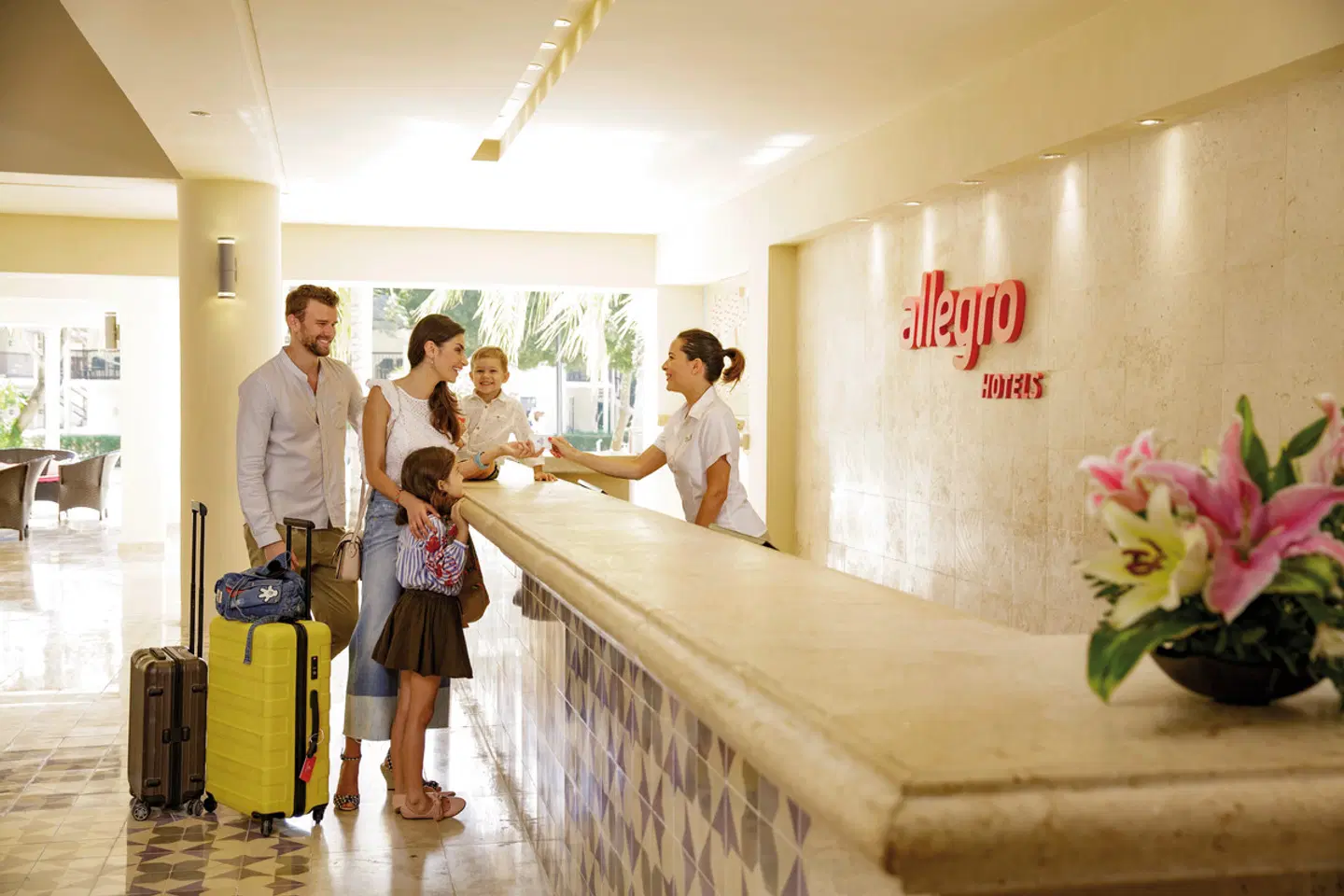 Allegro Playacar Bar