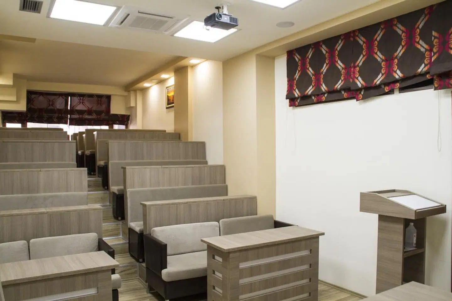 Hotel Comfort Tirana LOUNGE_LOBBY