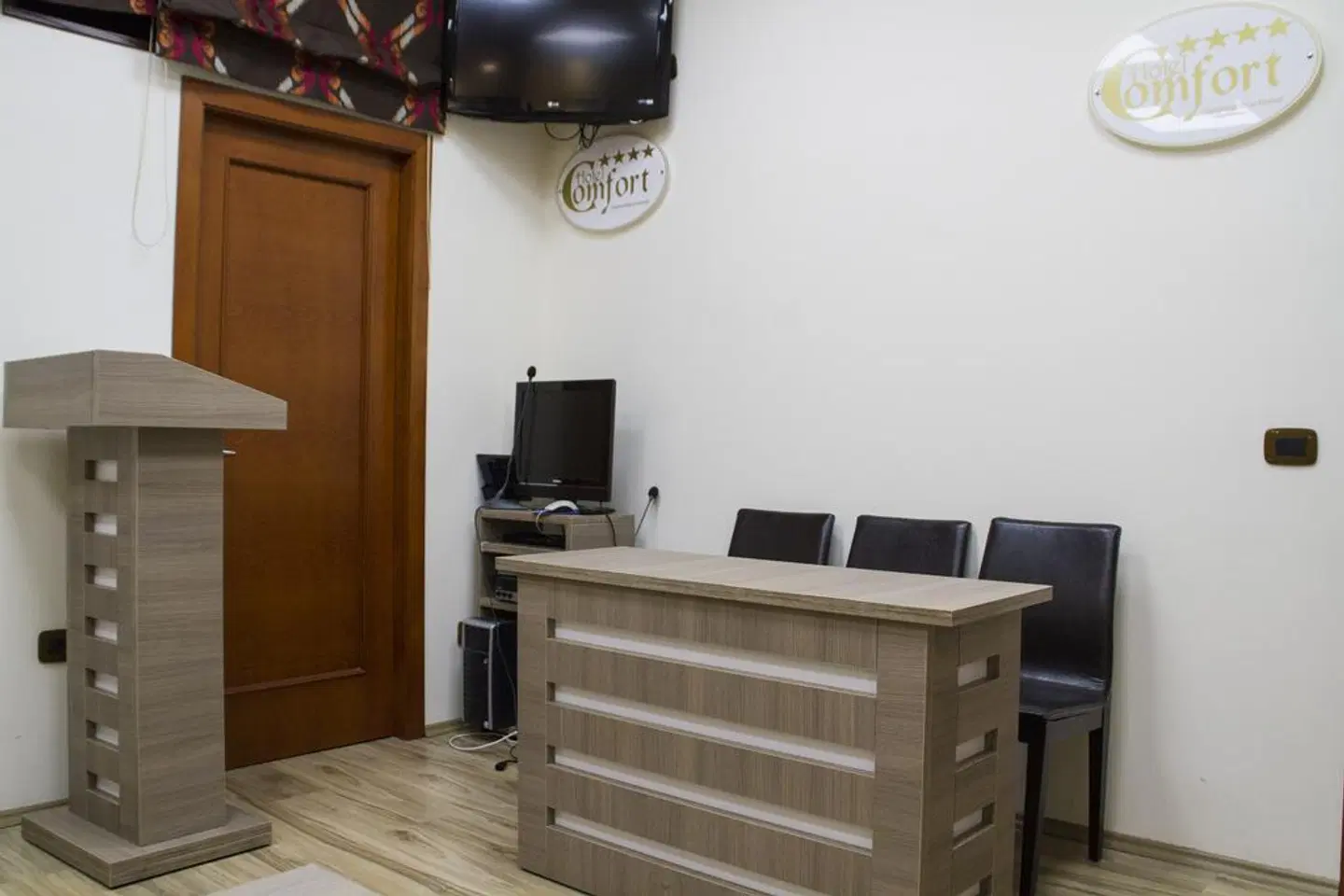 Hotel Comfort Tirana ROOM_EXAMPLE