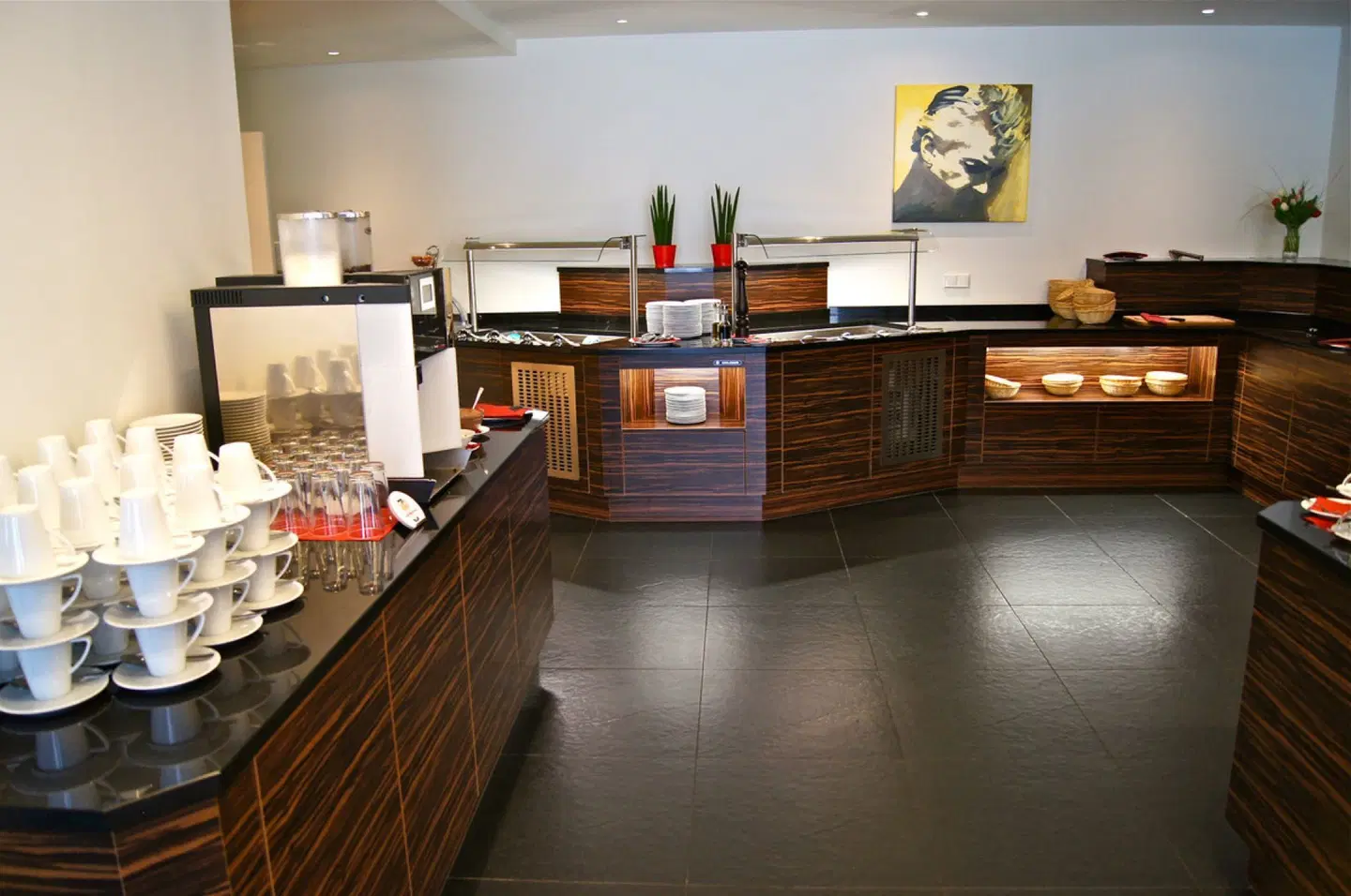 PLAZA Premium Salzburg (ex. Best Western Plus Amedia Art) Restaurant