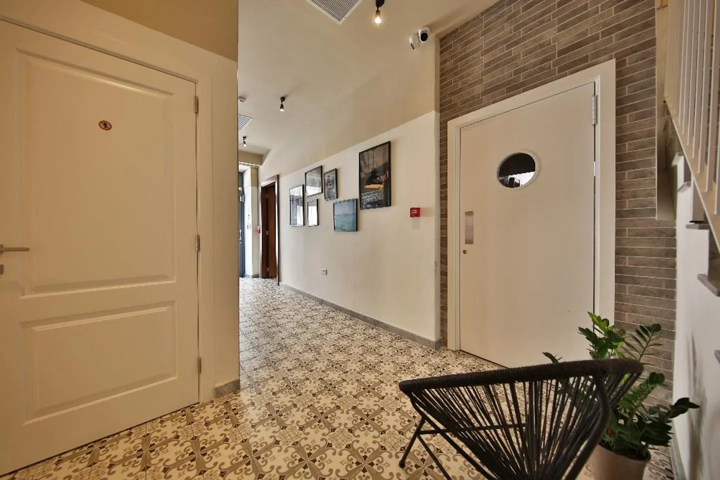 Lady Todd LOUNGE_LOBBY