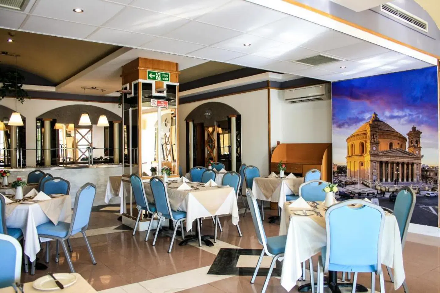 Coral Hotel Restaurant