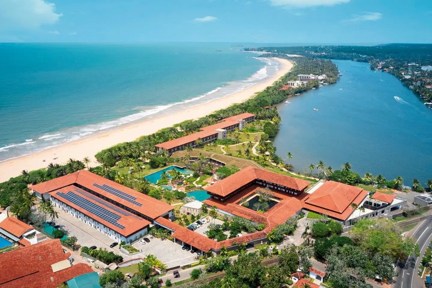 Cinnamon Bentota Beach EXTERIOR