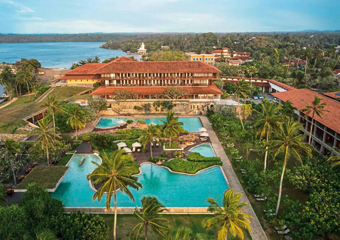 Cinnamon Bentota Beach EXTERIOR