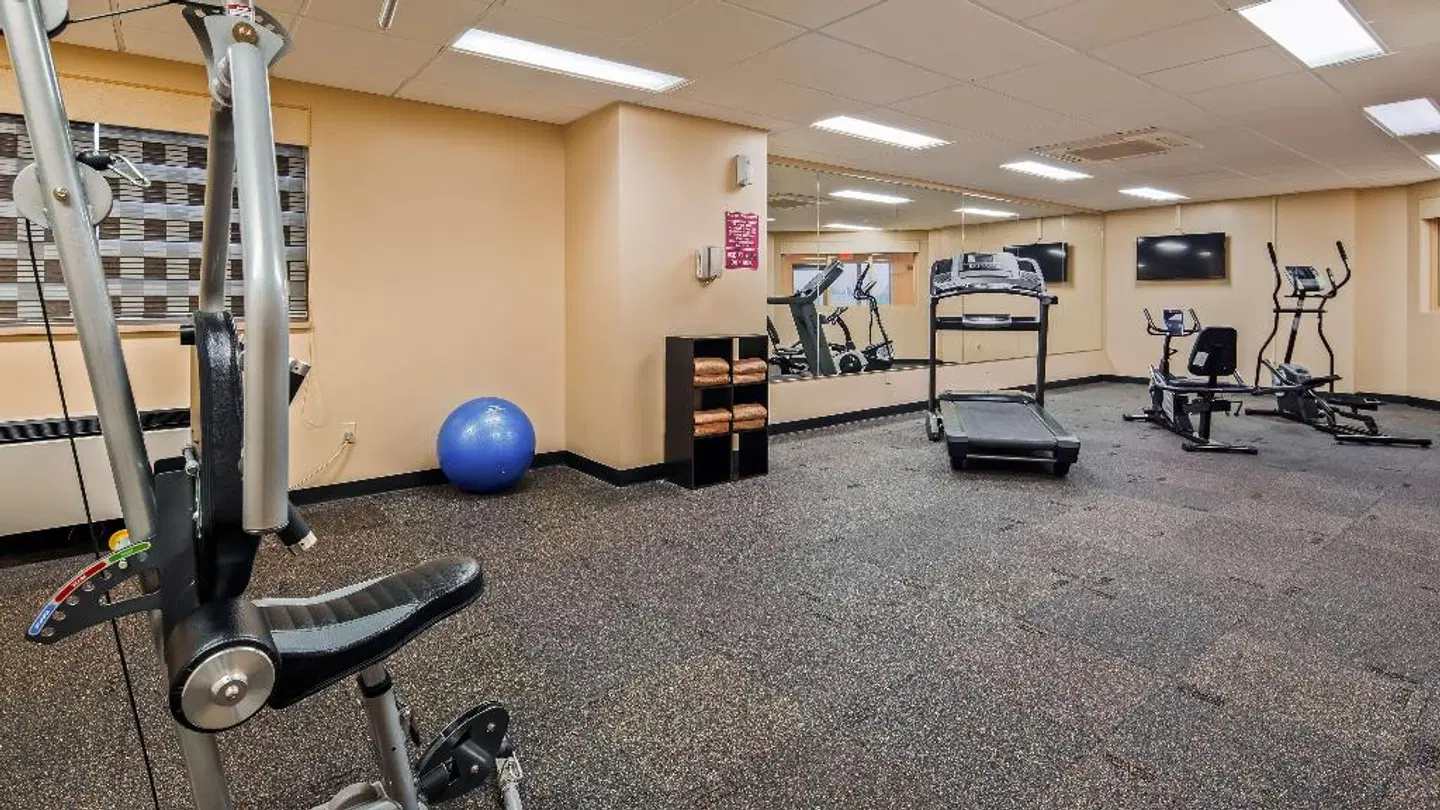 Best Western Marquis Inn & Suites SPORTS_AND_LEISURE