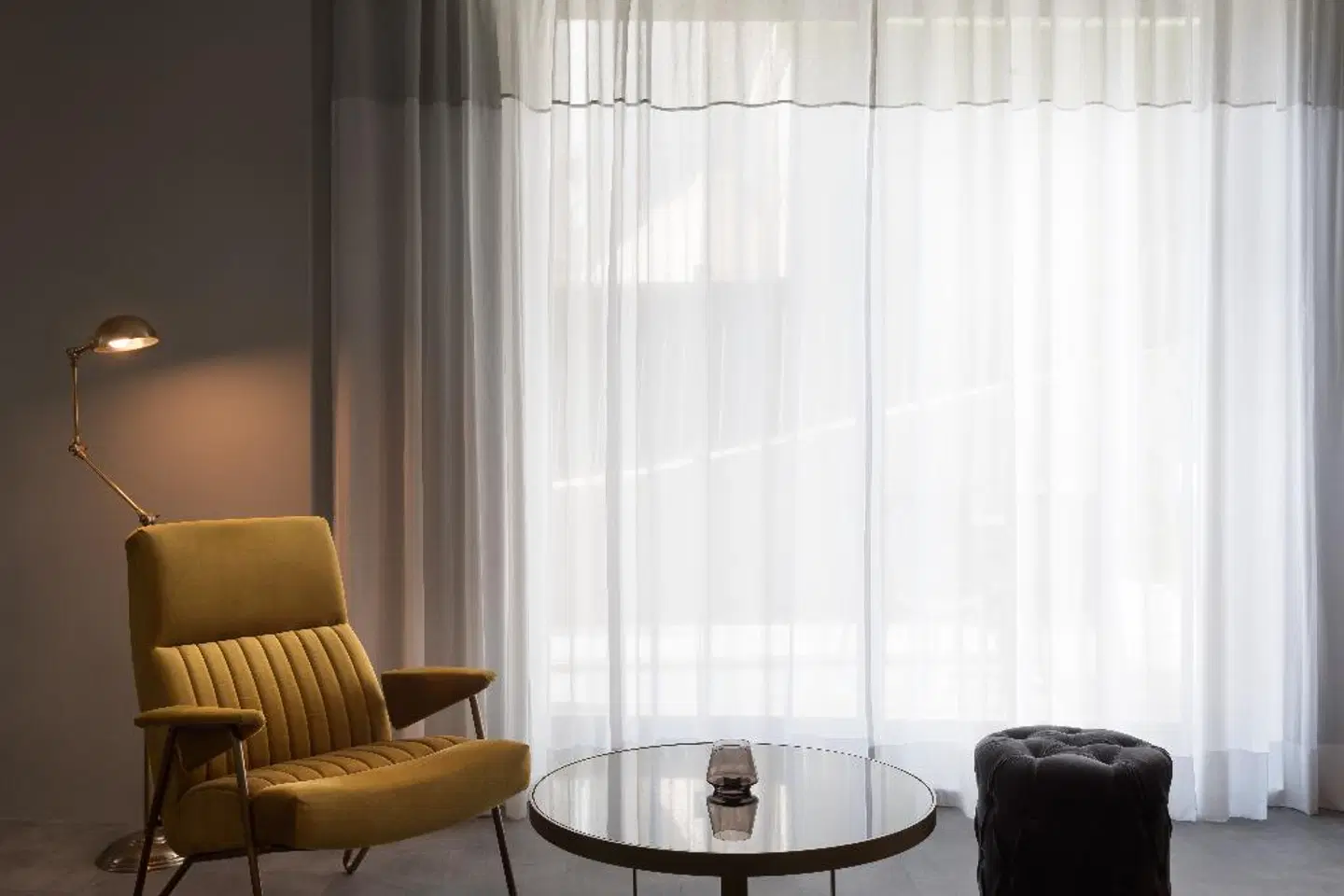 Argento LOUNGE_LOBBY