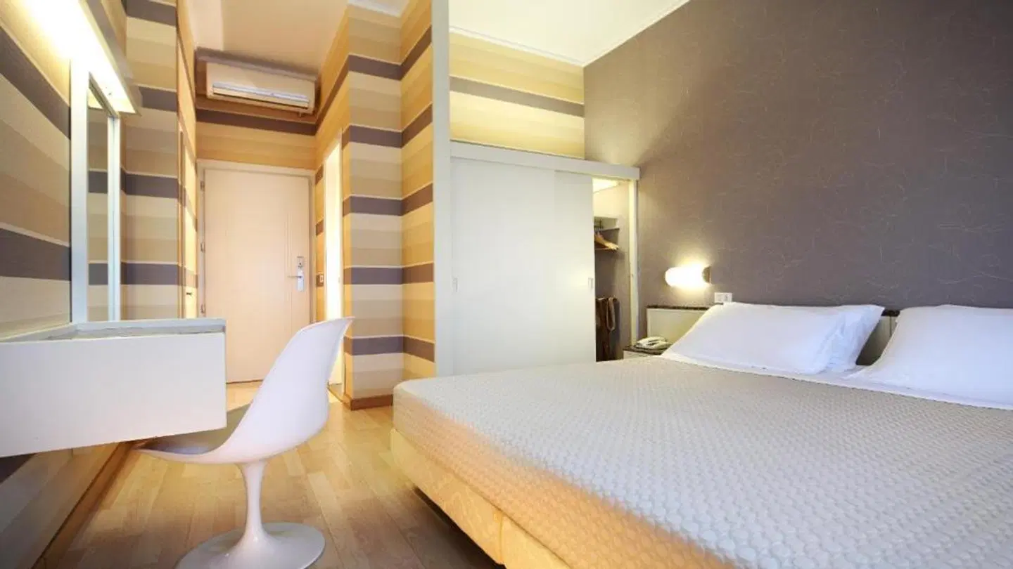 Rosabianca ROOM_EXAMPLE