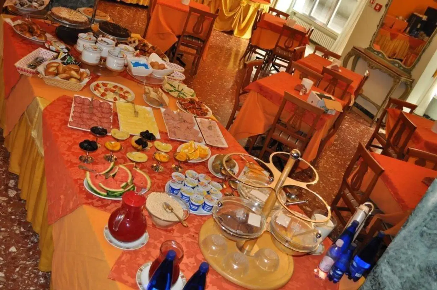 Esedra Hotel Restaurant