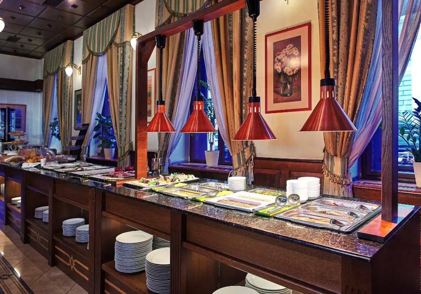 Green Garden Hotel Restaurant