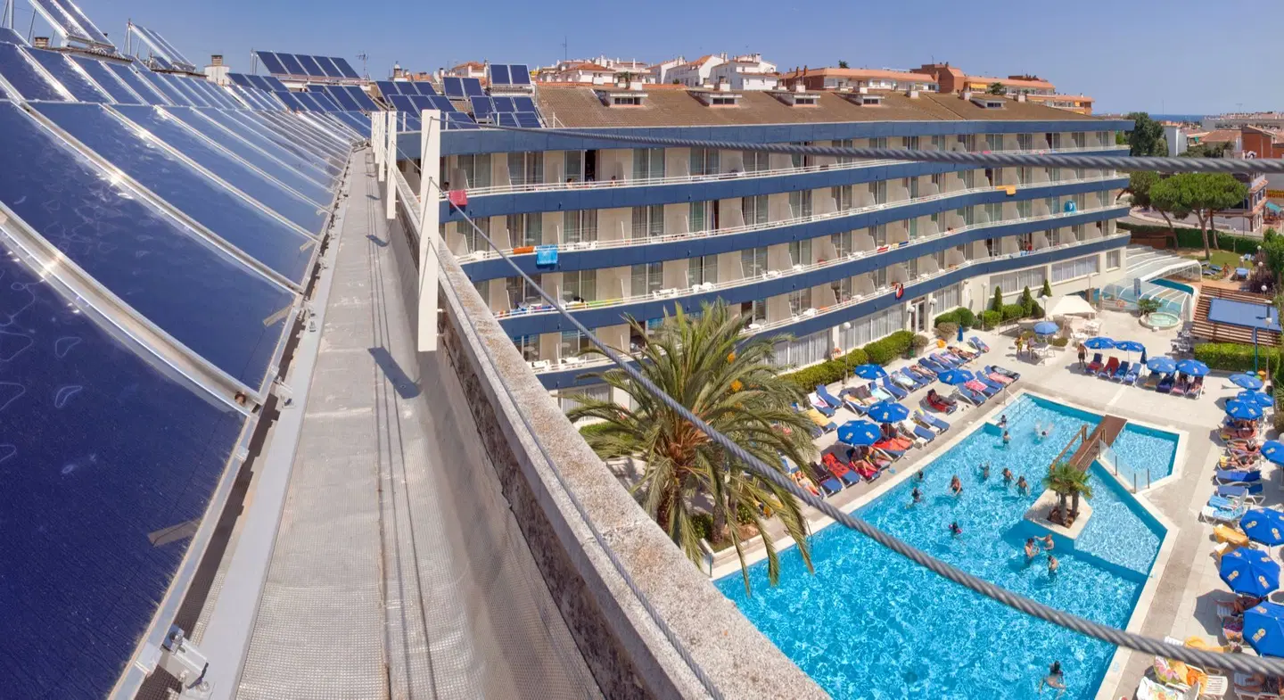 GHT Aquarium & Spa OUTDOOR_POOL