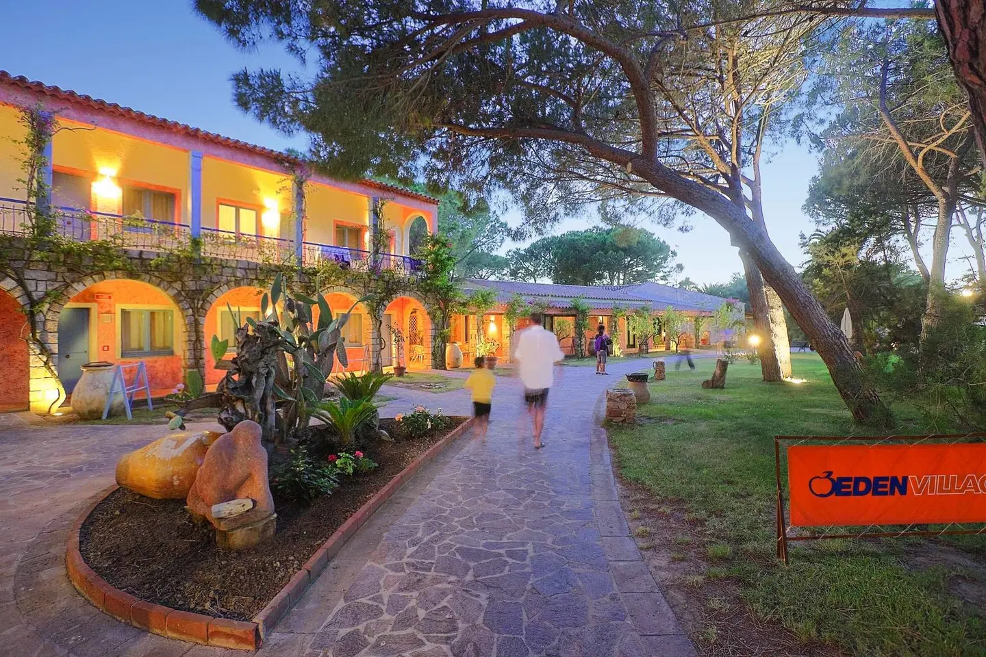 Eden Village Colostrai Garten