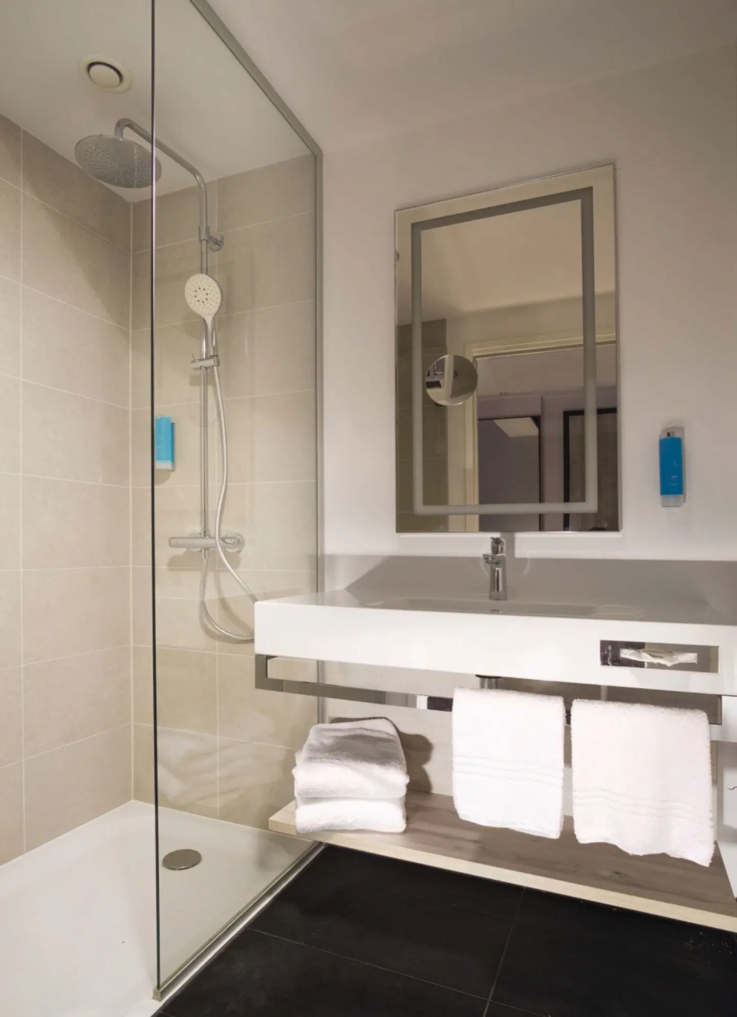 roomz Vienna Prater Badezimmer