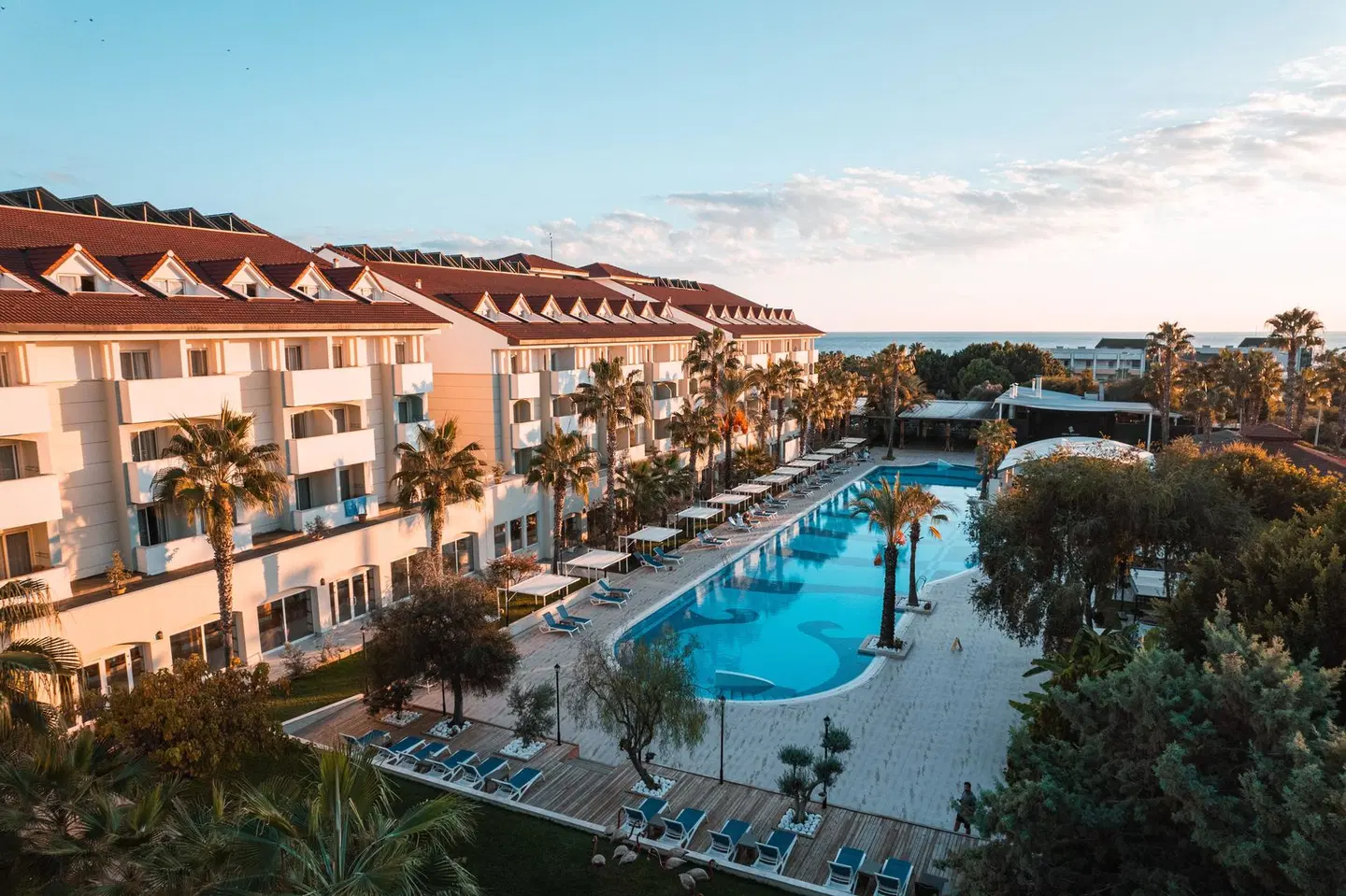 Süral Resort OUTDOOR_POOL