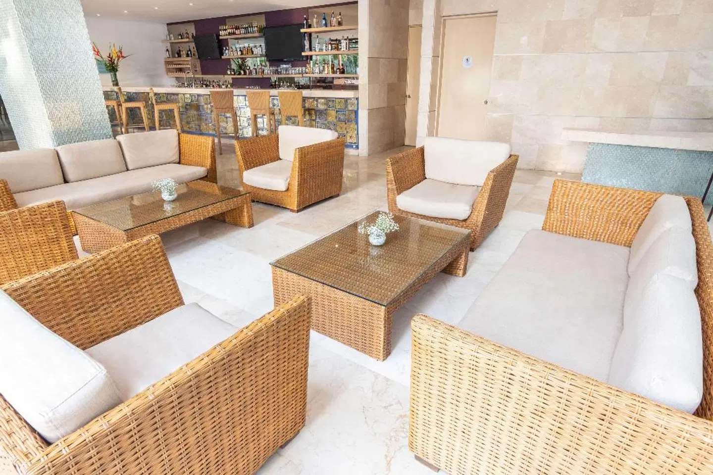 Sonesta Hotel Cartagena Bar