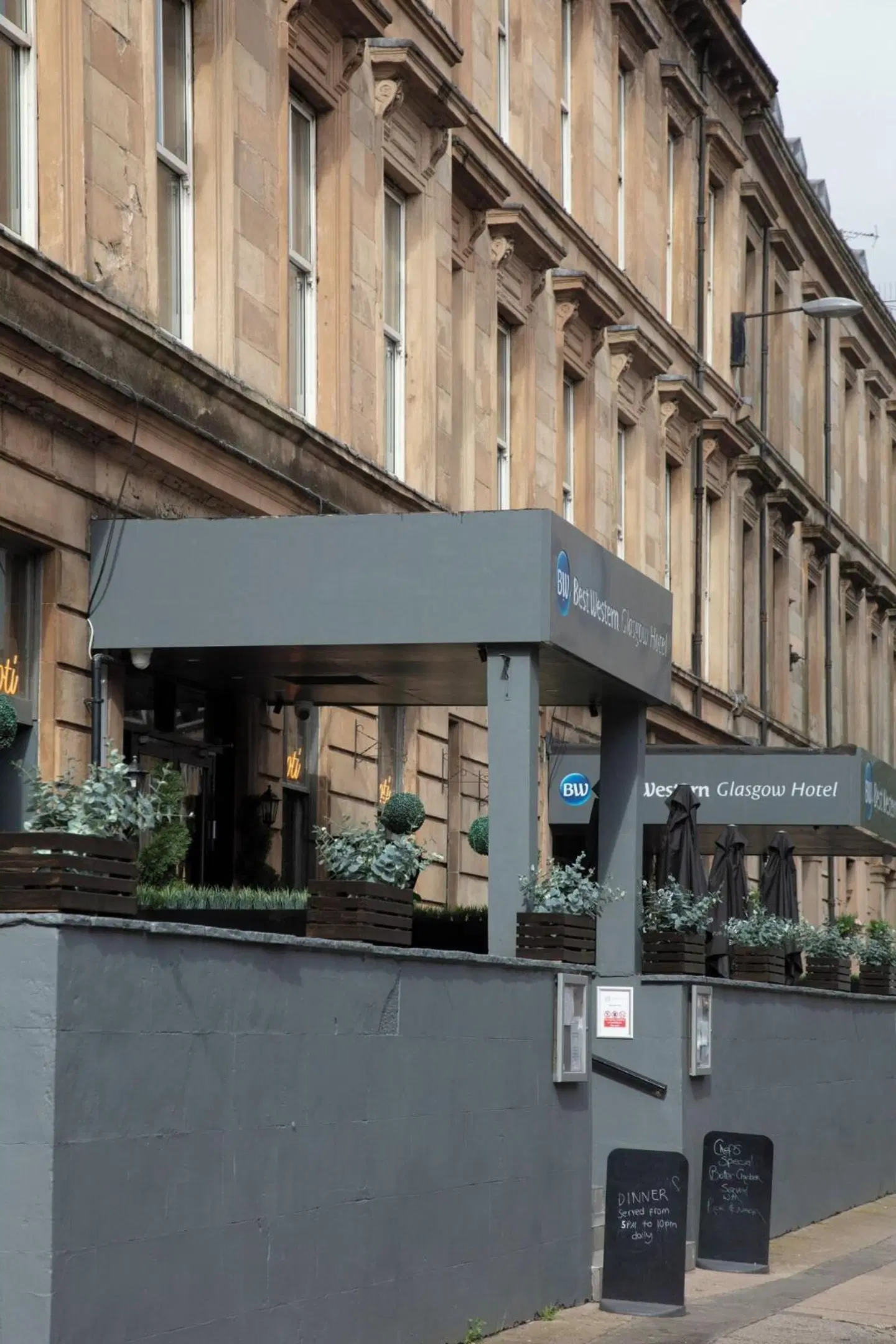 Best Western Glasgow Hotel EXTERIOR
