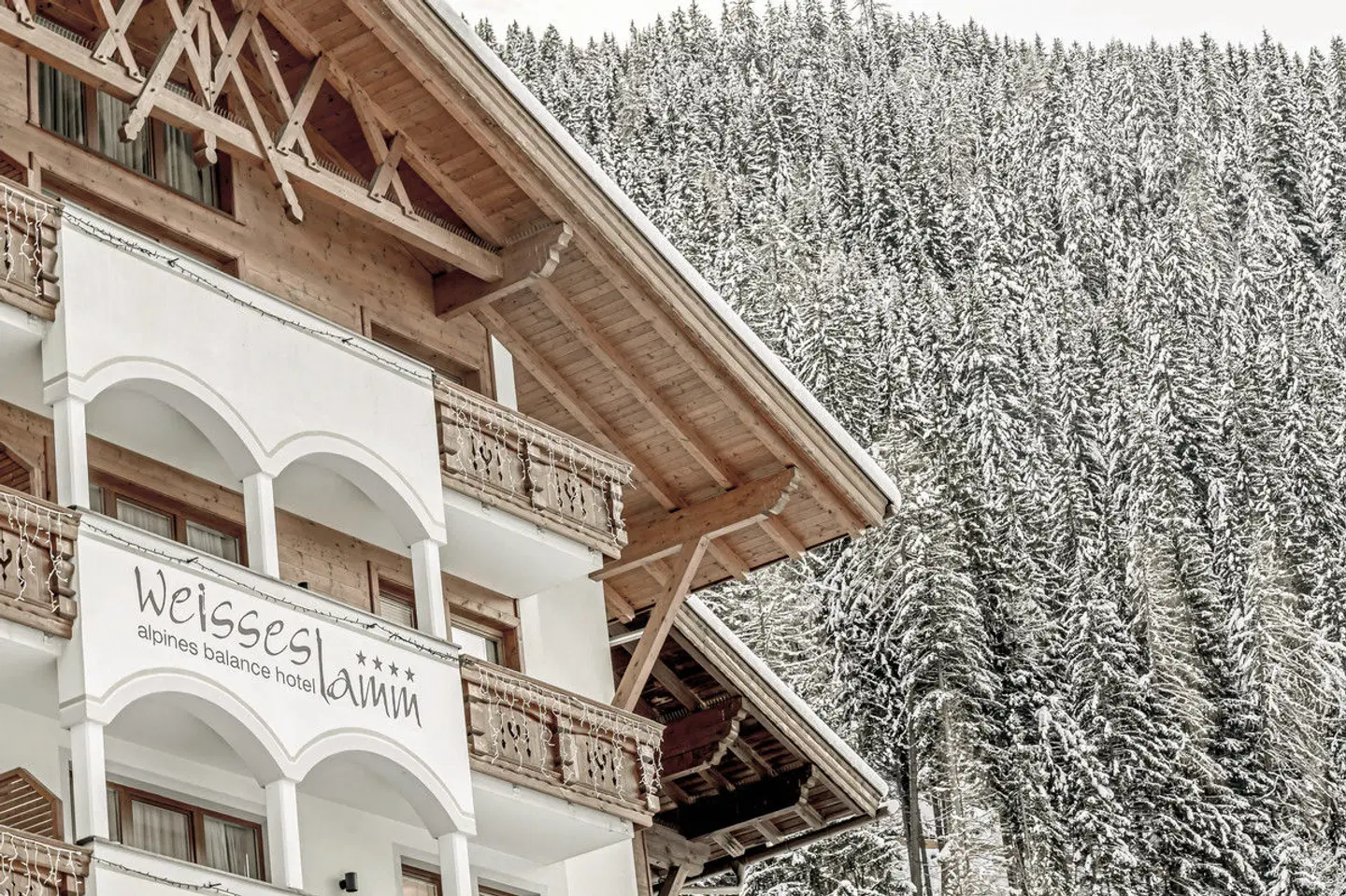 Alpines Balance Hotel Weisses Lamm EXTERIOR