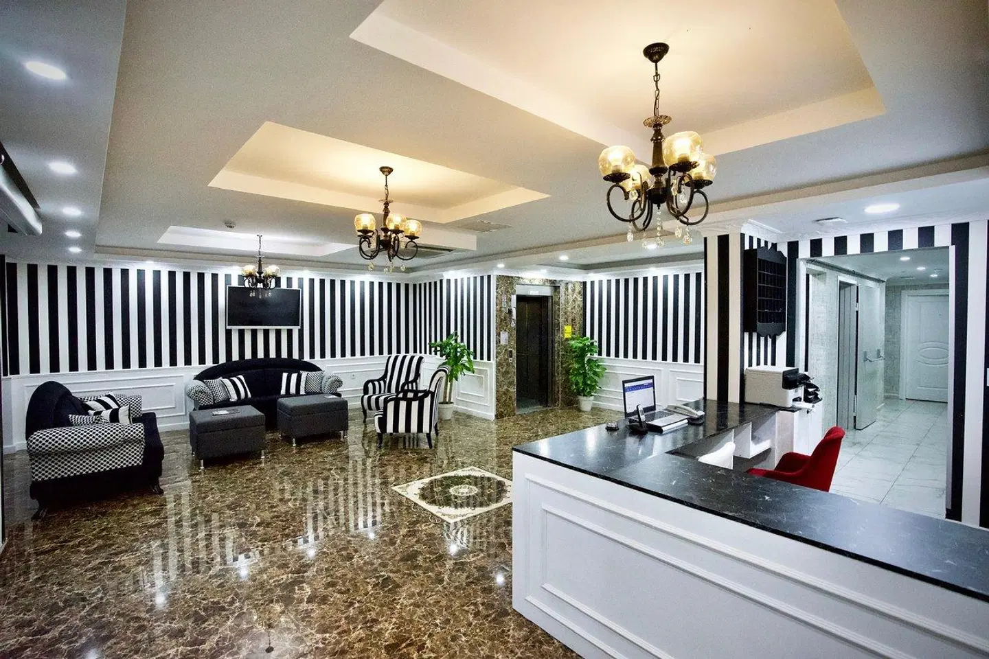 Cnr 'nci Hotel LOUNGE_LOBBY