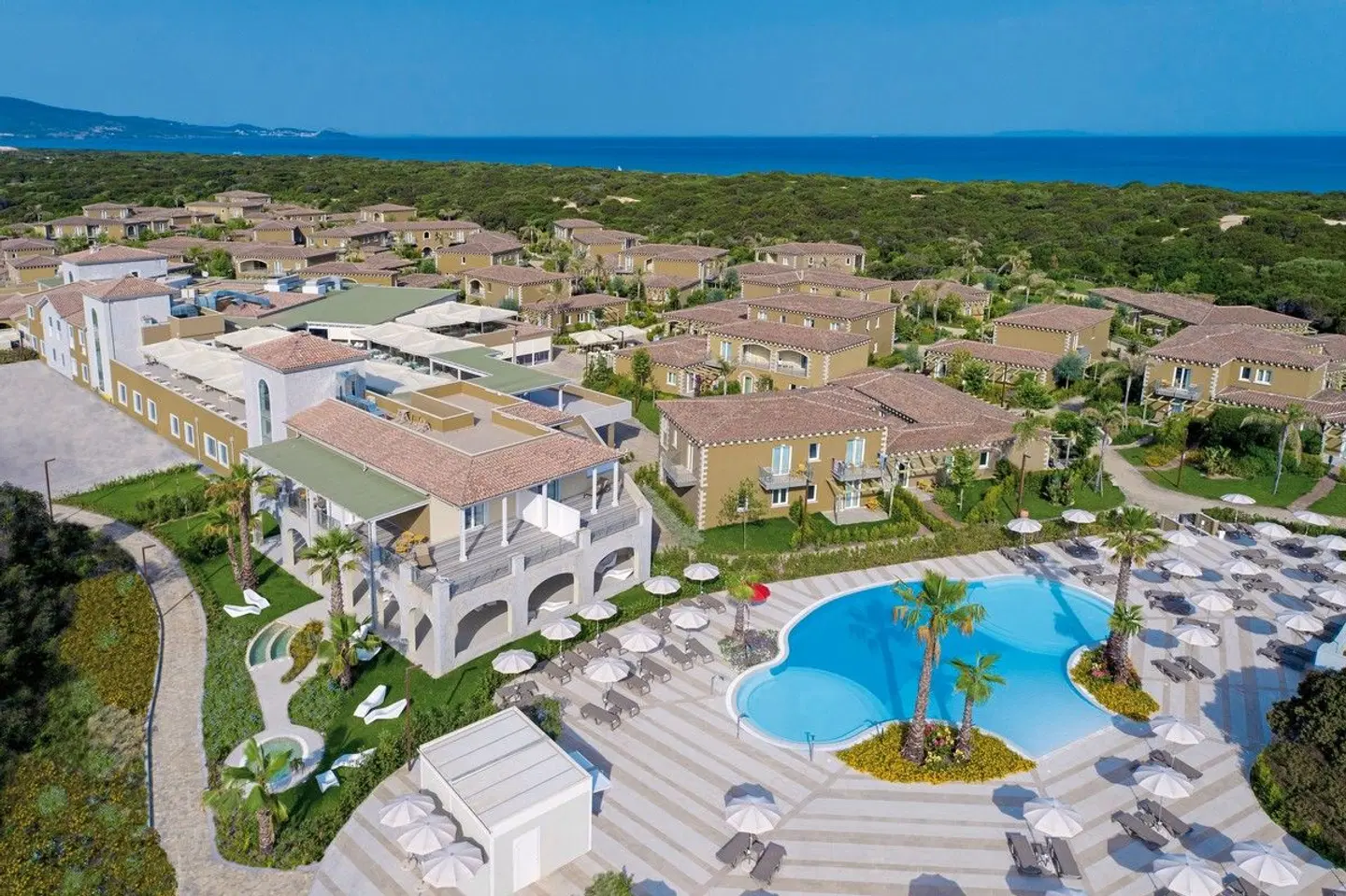 Is Serenas Badesi Resort OUTDOOR_POOL