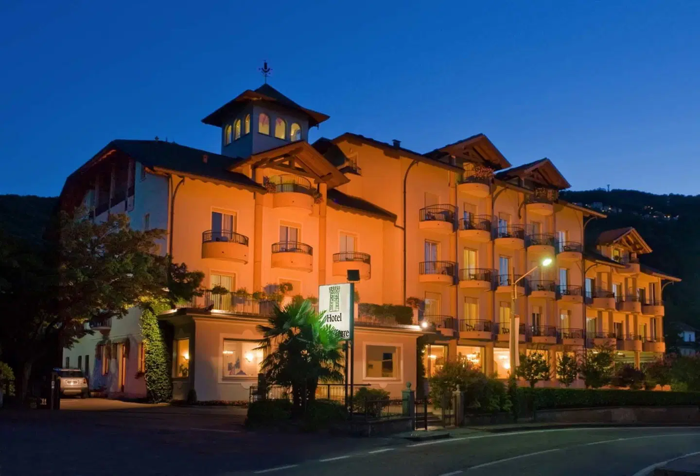 Della Torre EXTERIOR