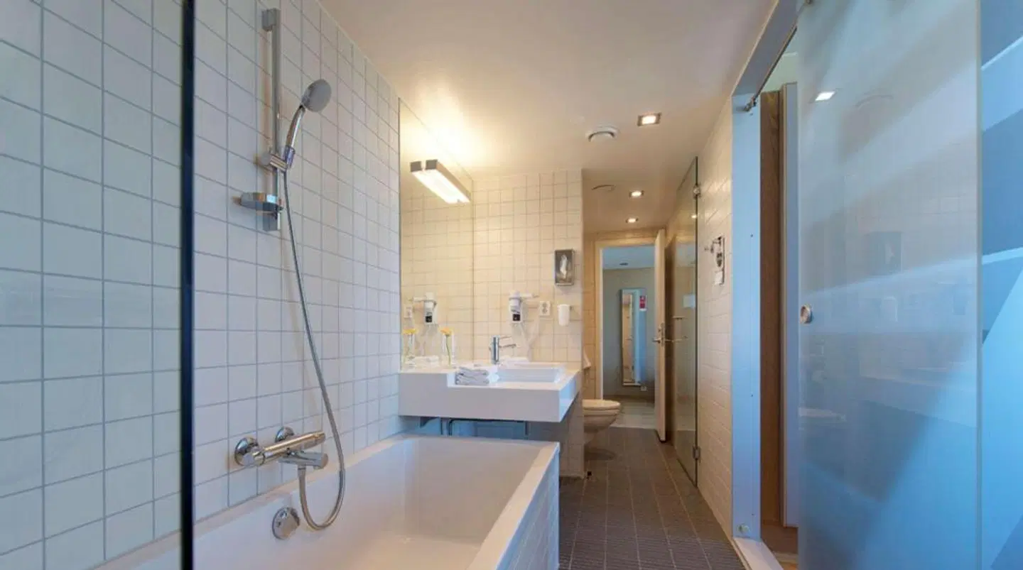 Quality Hotel 33 Badezimmer