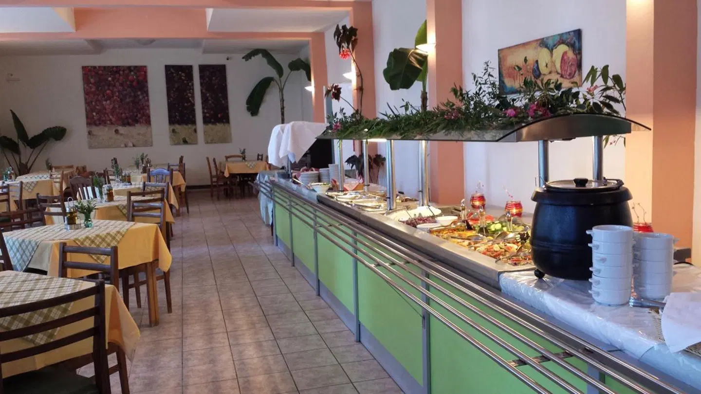 Ipsos Beach Restaurant