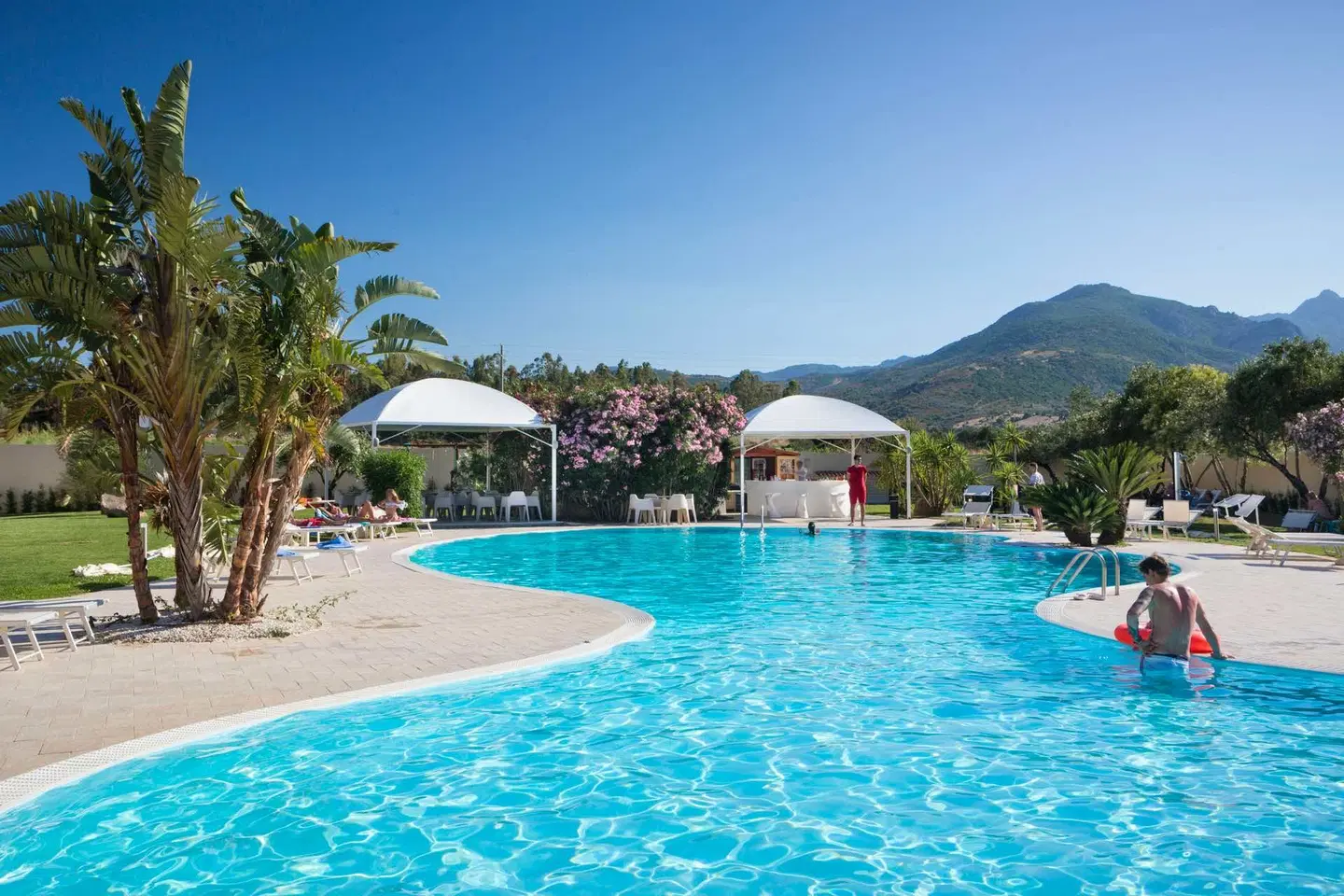 Hotel San Teodoro OUTDOOR_POOL