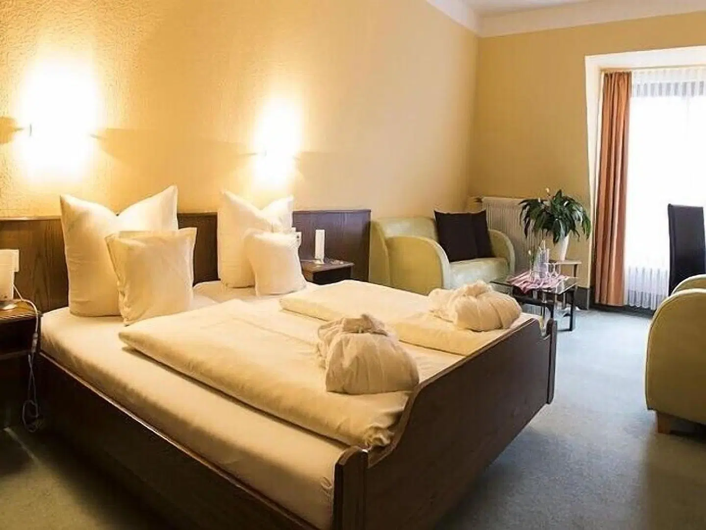 Landhotel Vier Jahreszeiten ROOM_EXAMPLE