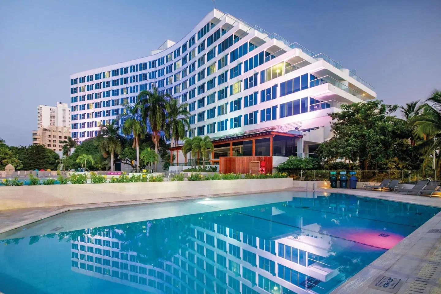 Hilton Cartagena Hotel OUTDOOR_POOL