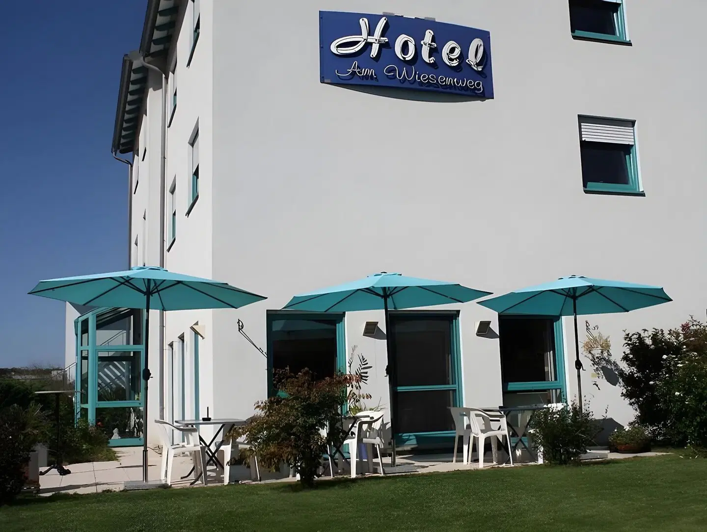 Hotel Am Wiesenweg EXTERIOR