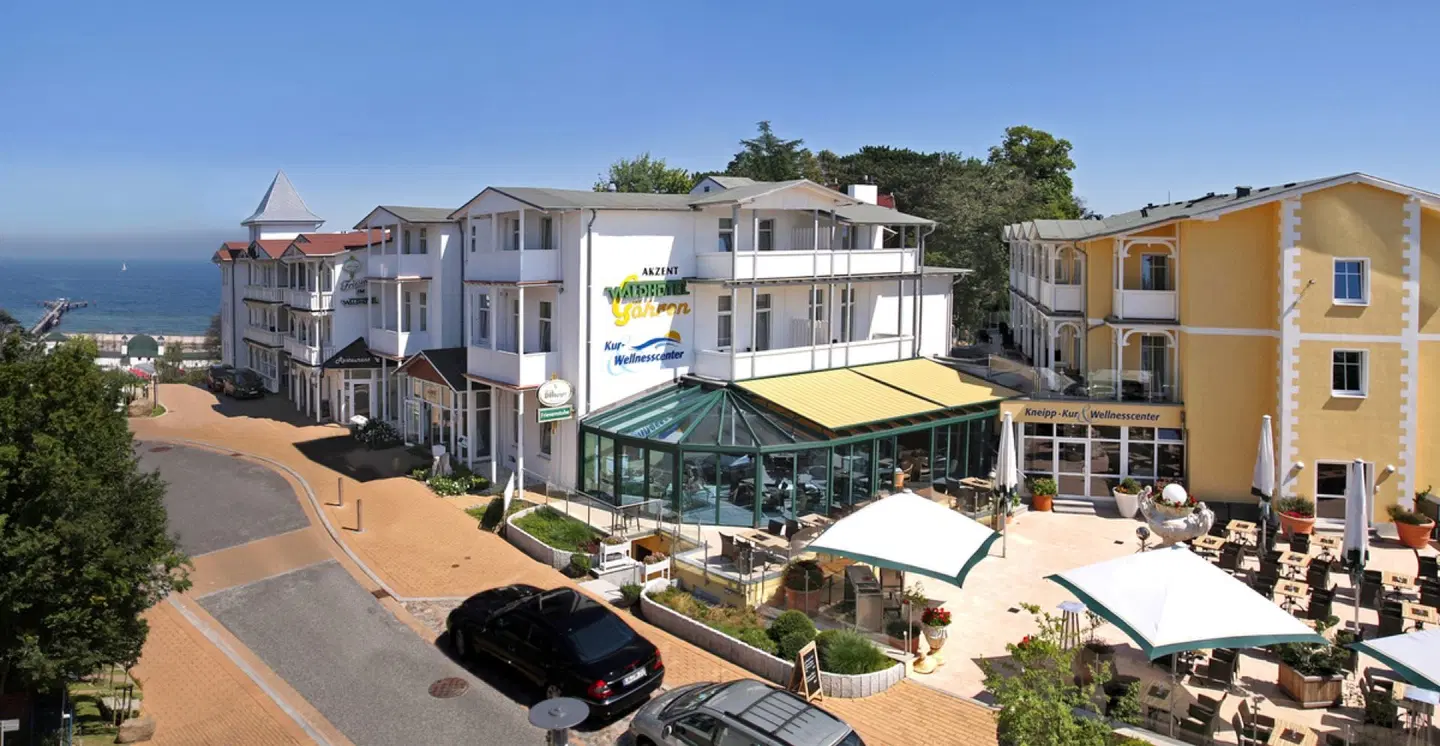 AKZENT Waldhotel Rügen EXTERIOR