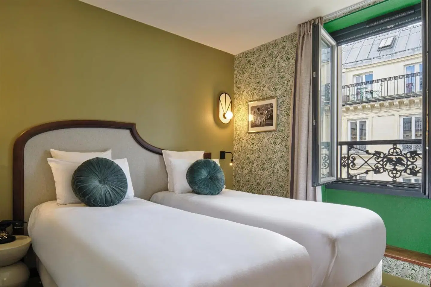 Josephine HEALTH_BEAUTY