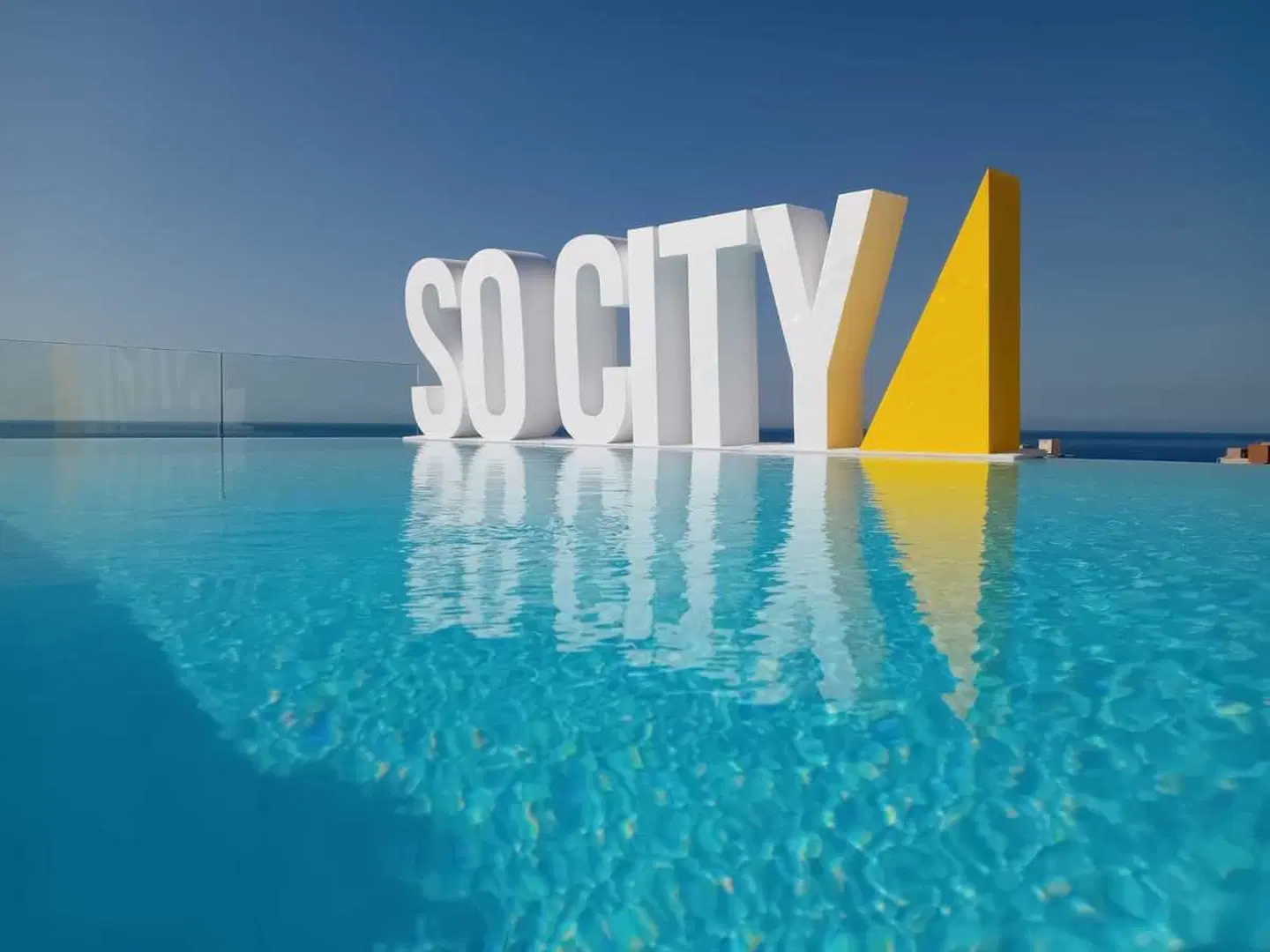 So City OUTDOOR_POOL