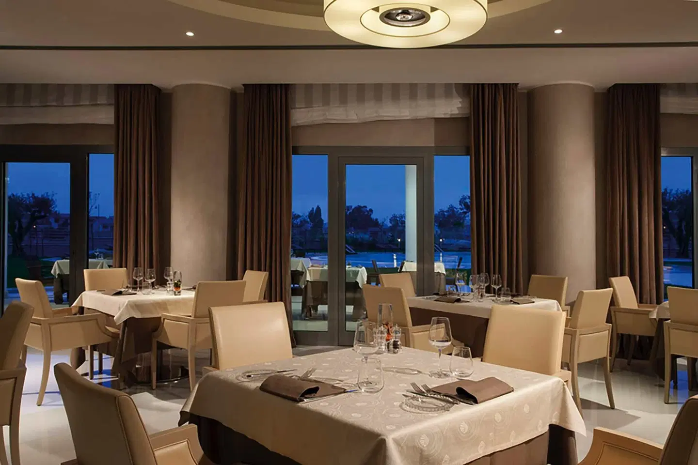 DoubleTree by Hilton Olbia Restaurant