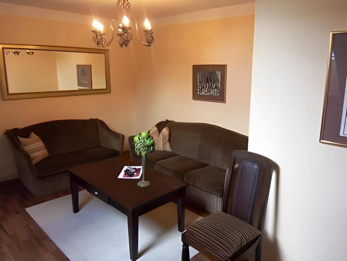 Graupner ROOM_EXAMPLE