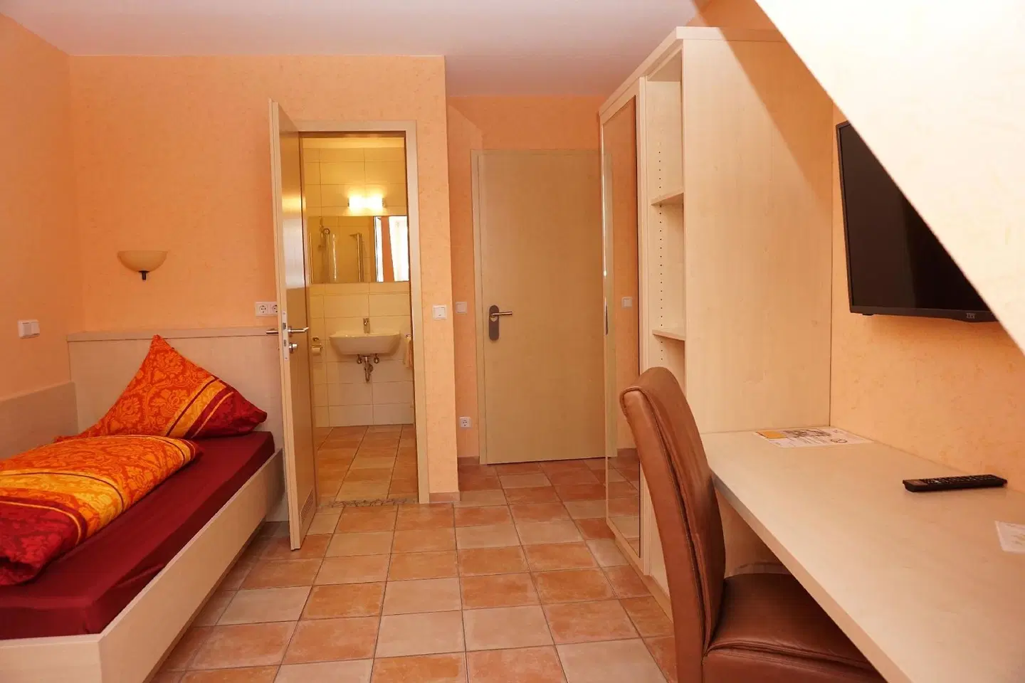 Gasthof Goldener Engel ROOM_EXAMPLE