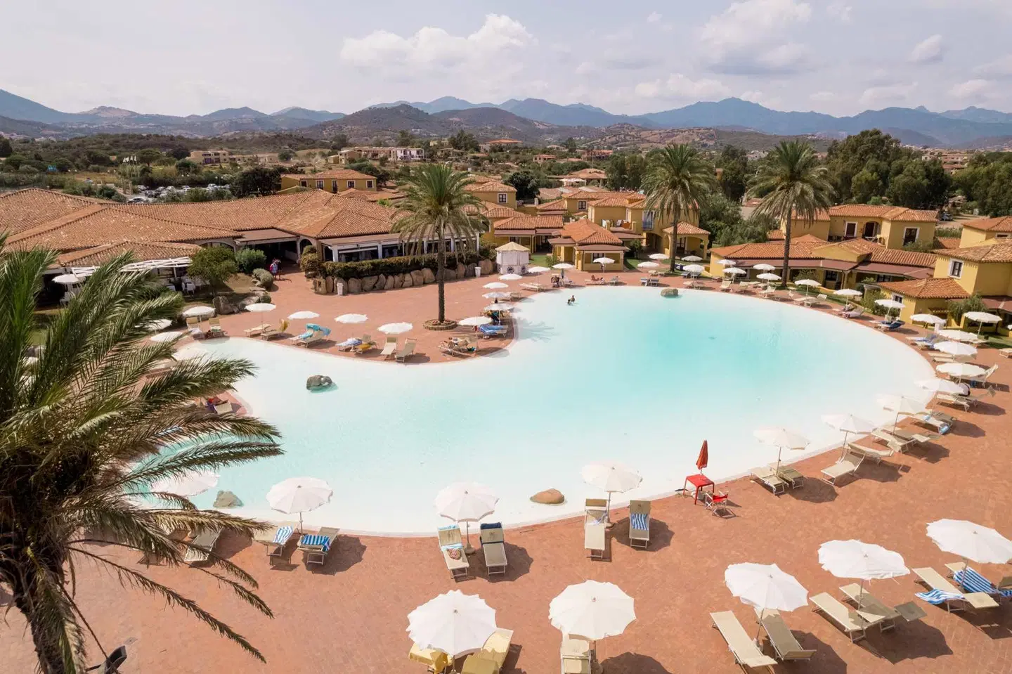 Valtur Sardegna Baia dei Pini Resort OUTDOOR_POOL