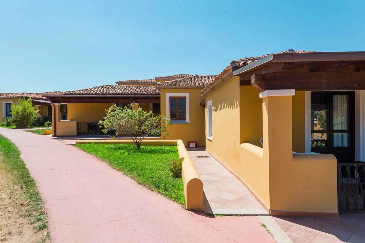 Valtur Sardegna Baia dei Pini Resort EXTERIOR