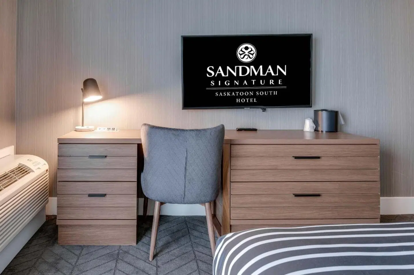 Sandman Signature Saskatoon South Hotel LOUNGE_LOBBY