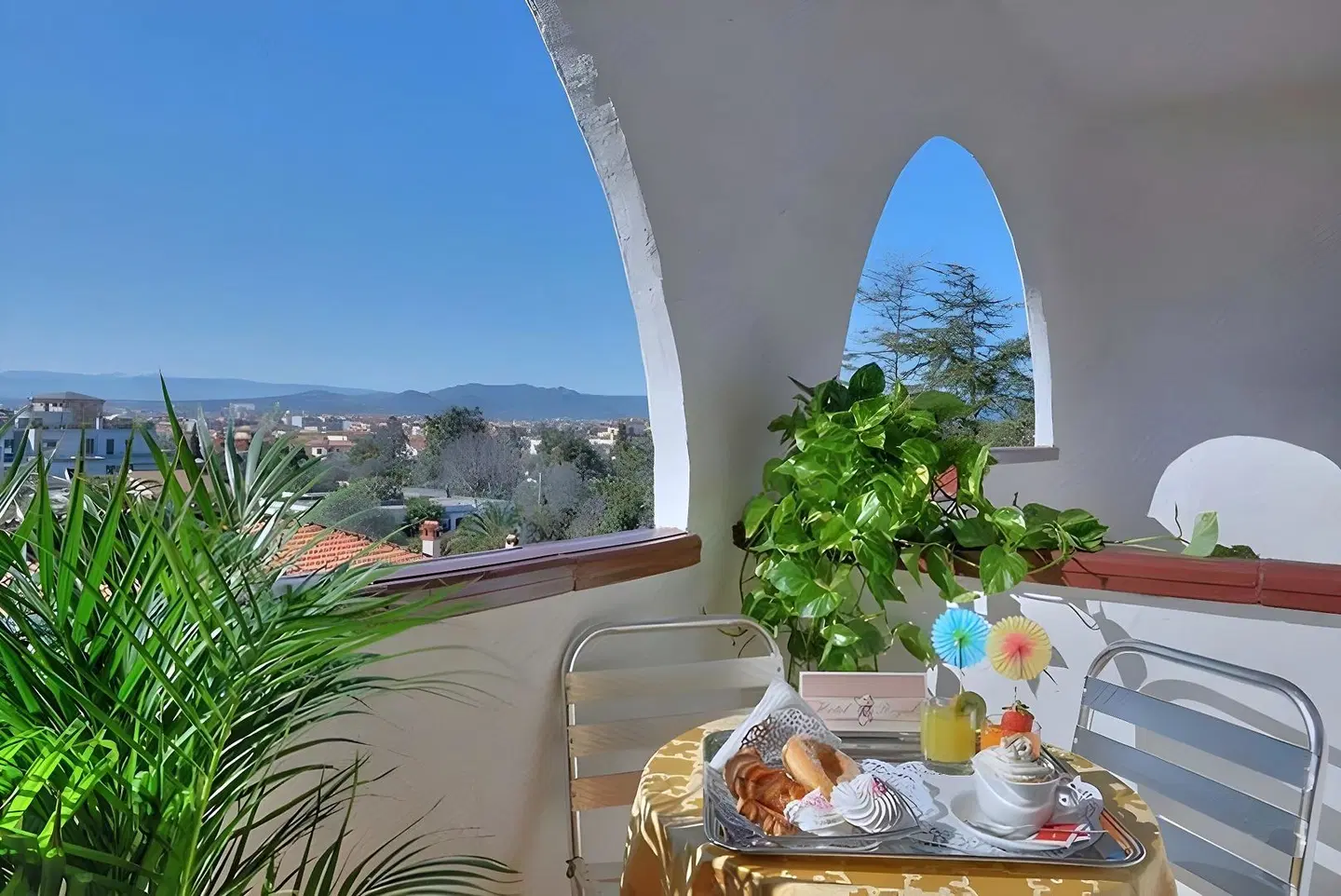 Hotel Felix Olbia Terrasse