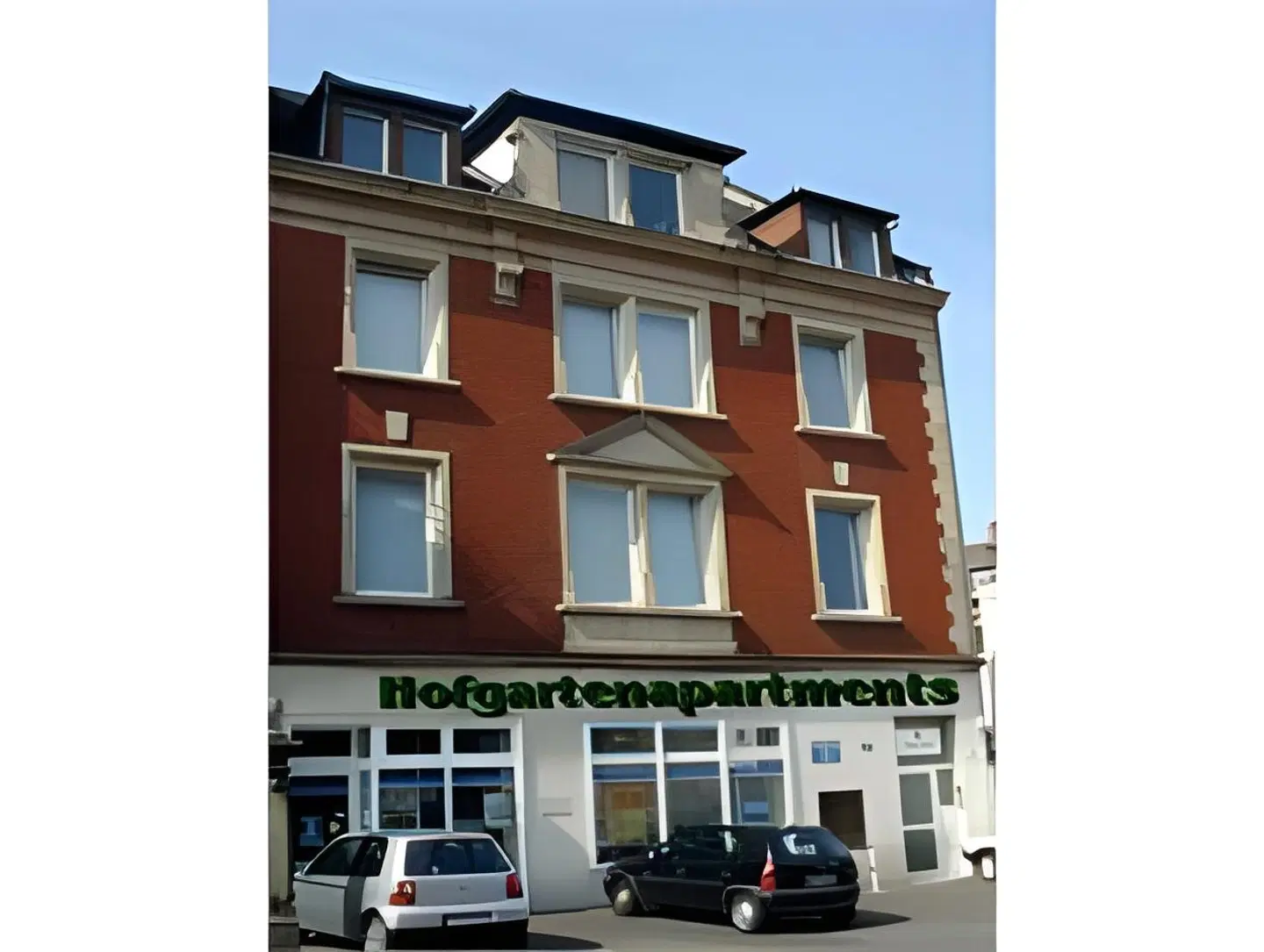 Hofgarten Apartments EXTERIOR