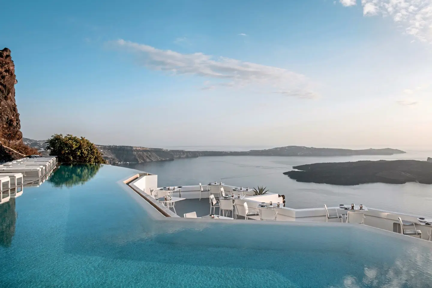 Grace Hotel, Auberge Collection Strand