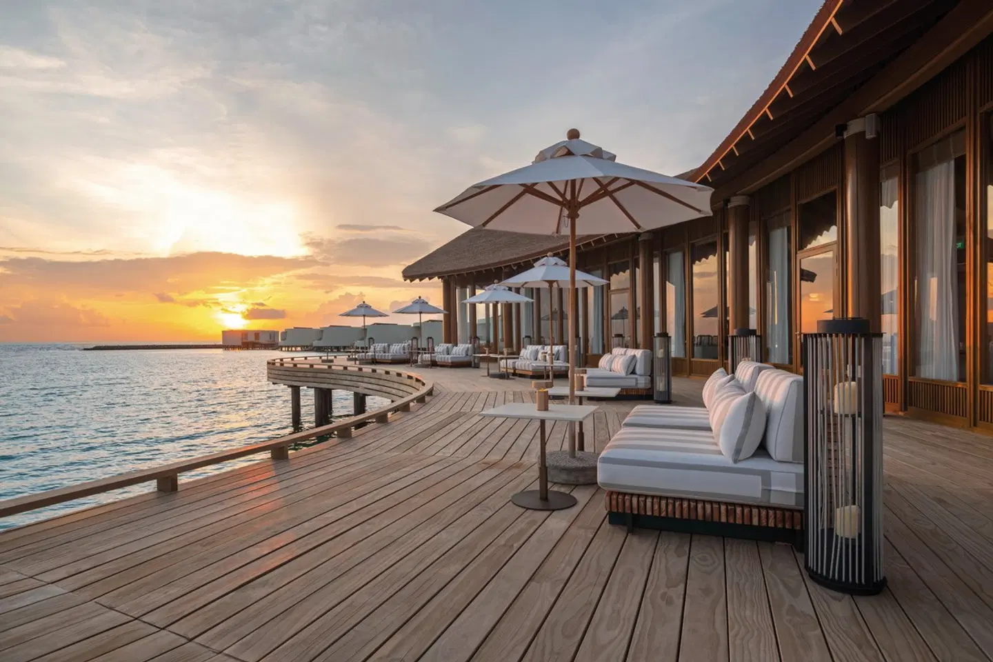 Centara Grand Lagoon Maldives Terrasse