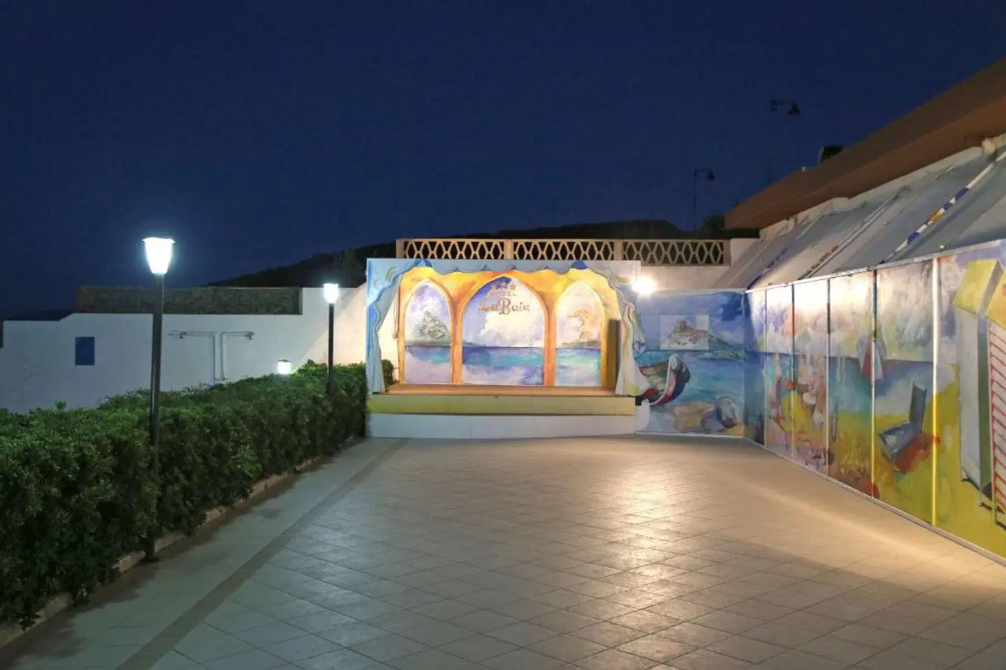 La Baia Hotel Residence EXTERIOR