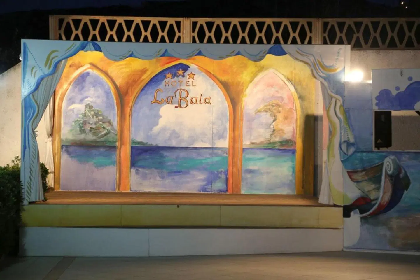 La Baia Hotel Residence Hallenbad