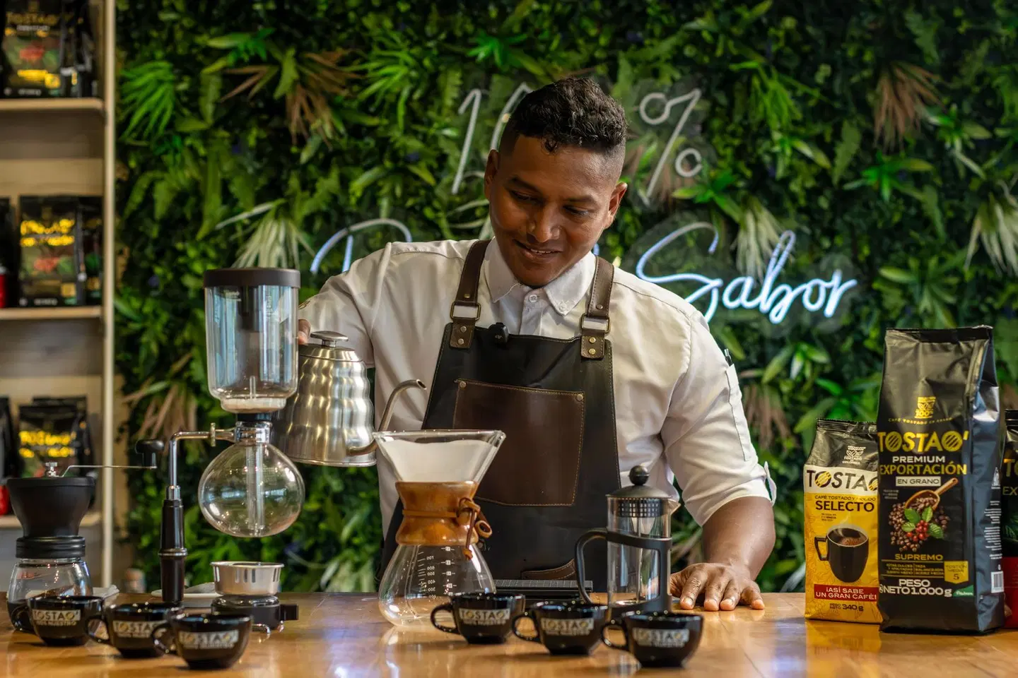 Cartagena Plaza PEOPLE